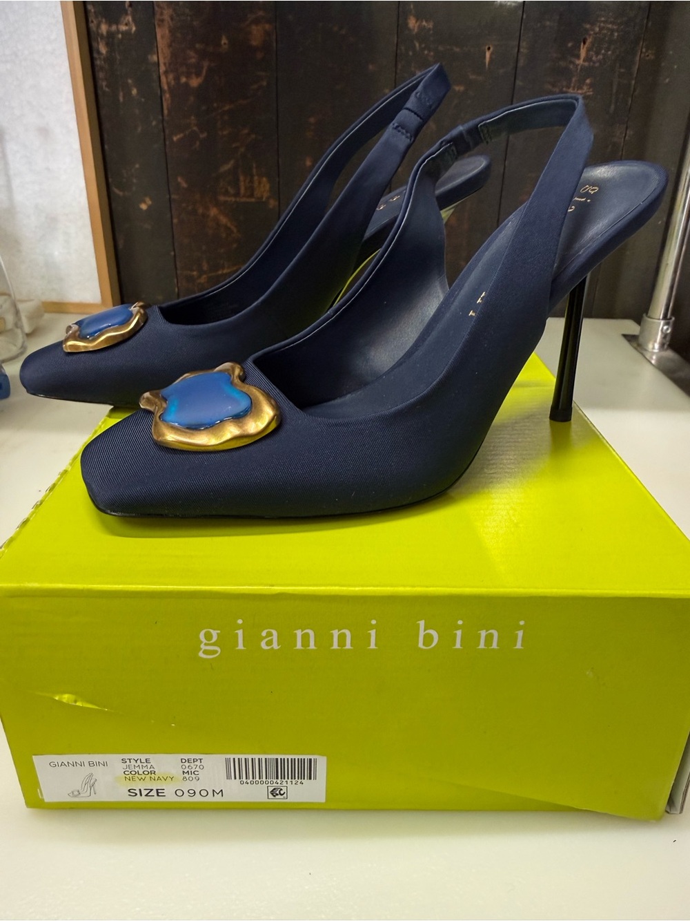 Gianni Bini Navy Slingback Heels with Gold & Blue Accent